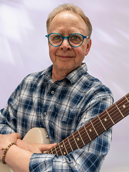 Gary Bowman - Guitar