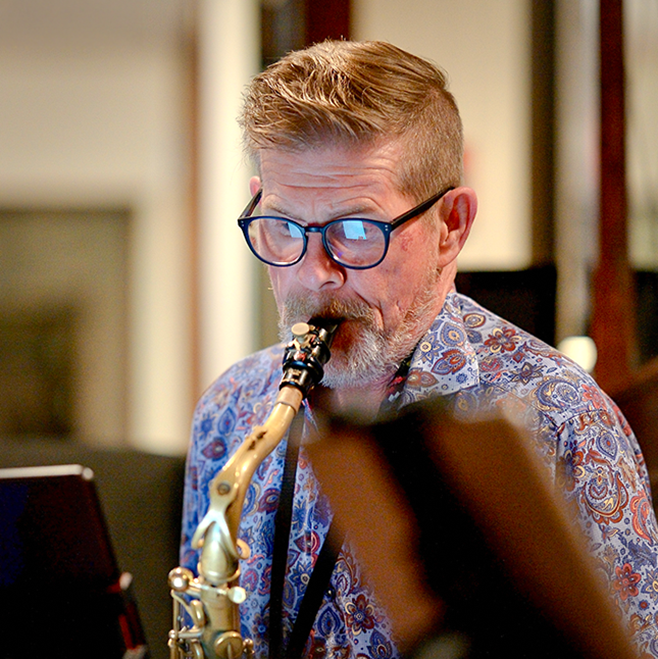 Ian Putz - Saxophone